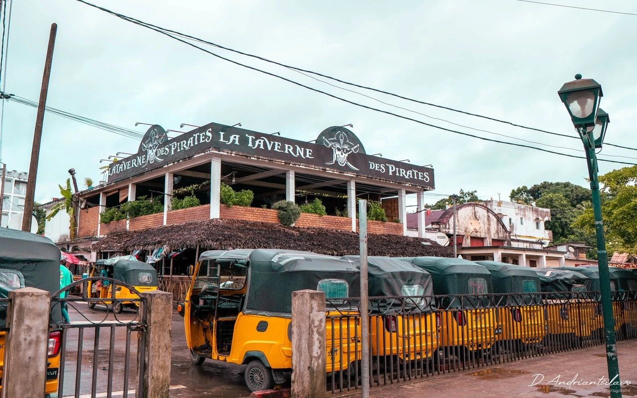 Sainte Marie: Whale Migration & Island Retreat